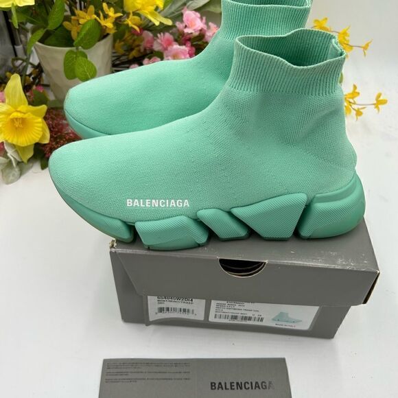 Women’s Balenciaga speed, 2.0, sneakers size 9 made in Italy. - Picture 9 of 10
